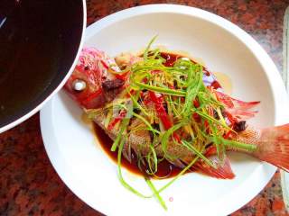 Steamed Red Snapper with Olive Horn recipe