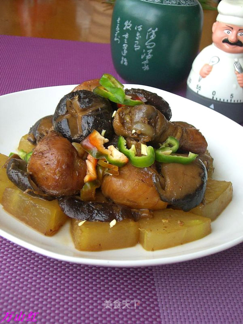 Stewed Chicken Nuggets with Mushrooms and Winter Melon recipe