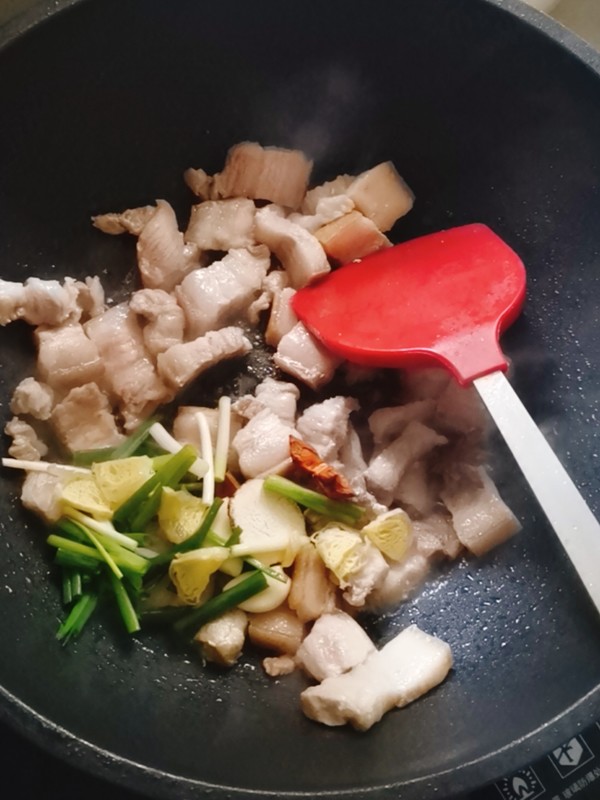 Braised Pork with Bracken recipe