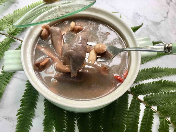 Peanut Pork Belly Soup recipe