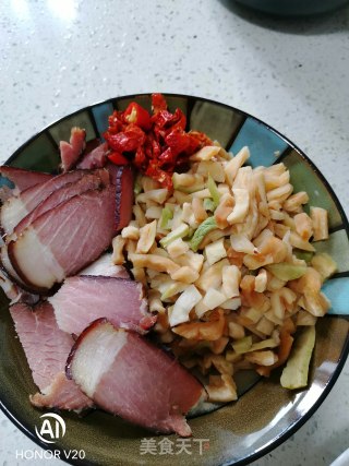 Stir-fried Bacon with Dried Radish recipe