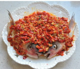 New Year's Dinner Must be A Lucky Fish Head with Chopped Pepper-two Tricks to Win recipe