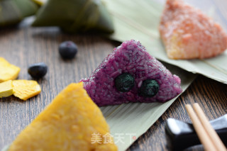 Dragon Boat Festival Sweet Fruit Dumplings recipe