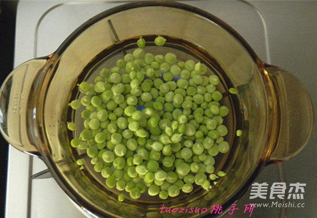Creamy Sweet Pea Puree recipe