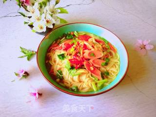 Longxu Noodles with Cordyceps Flower Ham Clear Soup recipe