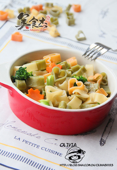 Heart-shaped Pasta with Cheese recipe