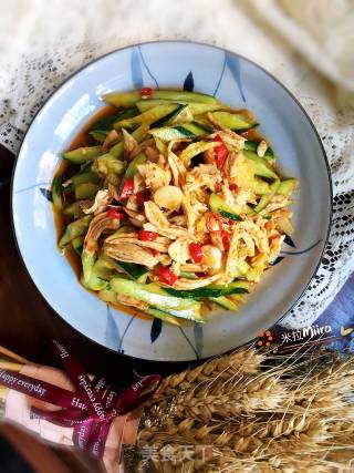 Shredded Chicken with Cucumber recipe