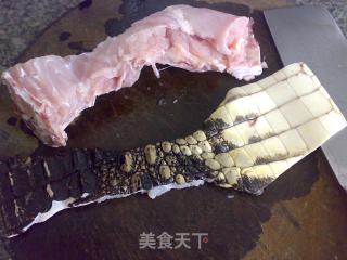 Steamed Crocodile Meat with Yunqi recipe