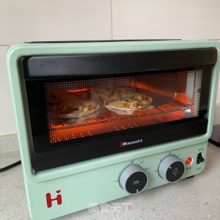 Dumpling Crust Pizza recipe