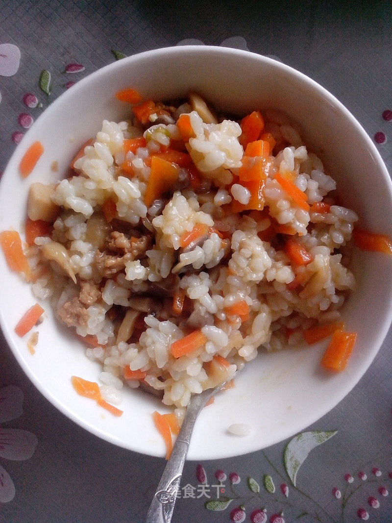 Carrots, Mushrooms, Sea Cucumber and Minced Meat with Rice recipe