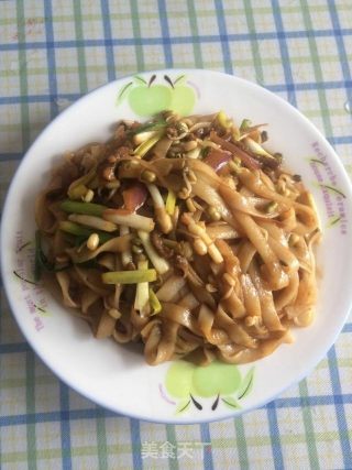 Stir-fried Niuhe recipe