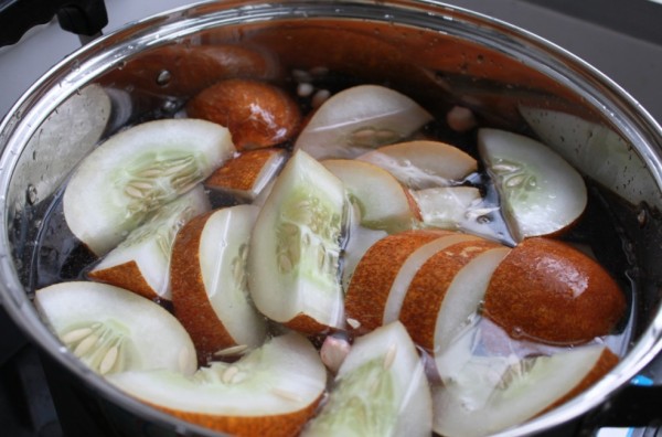 Old Cucumber Pork Bone Carp Soup recipe