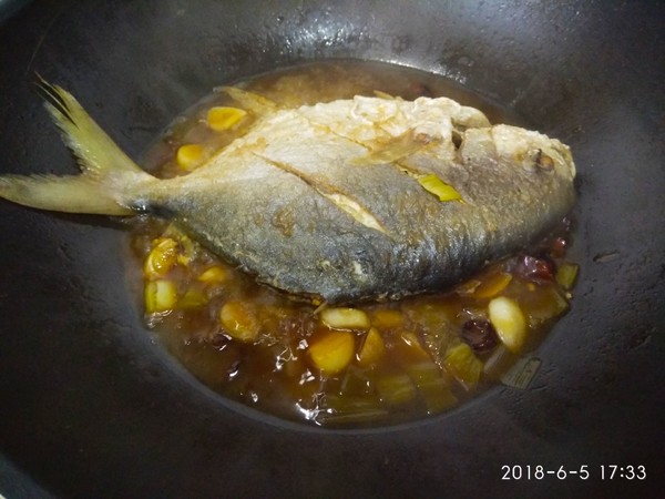 Braised Pomfret recipe