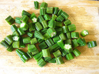 Refreshing and Refreshing Fried Okra with Shrimp recipe