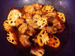 Braised Lotus Root with Pork Ribs Sauce recipe