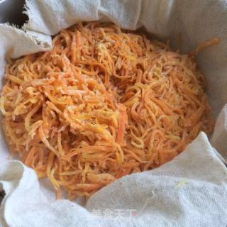 Steamed Shredded Carrots recipe