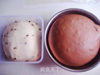 Cocoa Milk Two-color Toast recipe