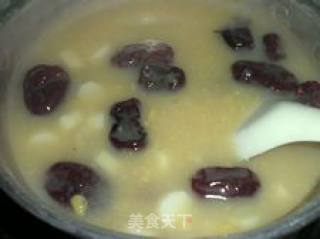 Nourishing and Activating Blood-yam, Red Date and Corn Soup recipe