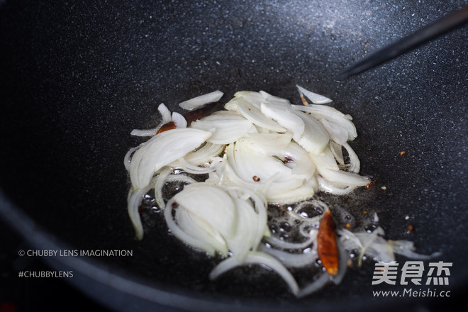 Dengyingchuan Hemp Twice-cooked Pork recipe