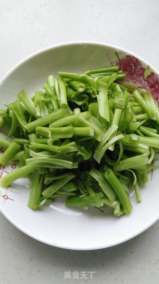 Vegetarian Stir-fry ~~~ Chopped Pepper and Spinach Stalks recipe