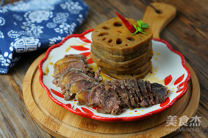 Lotus Root Stewed Beef recipe