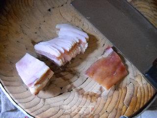 Stewed Potato Noodles with Bacon and Cabbage recipe