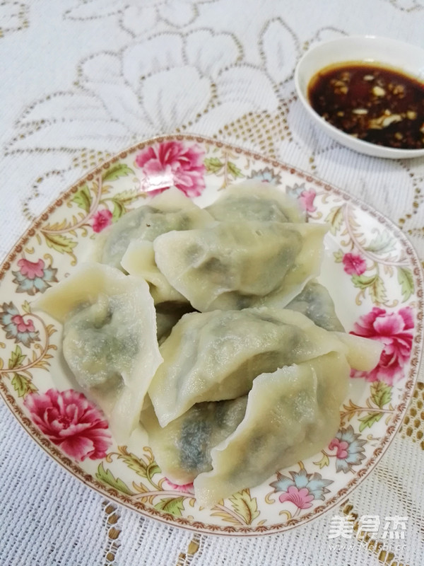 Shepherd's Purse and Egg Dumplings recipe