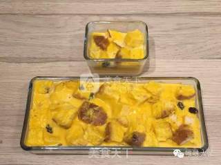 Homemade Dessert-pumpkin Milk Bread Pudding recipe