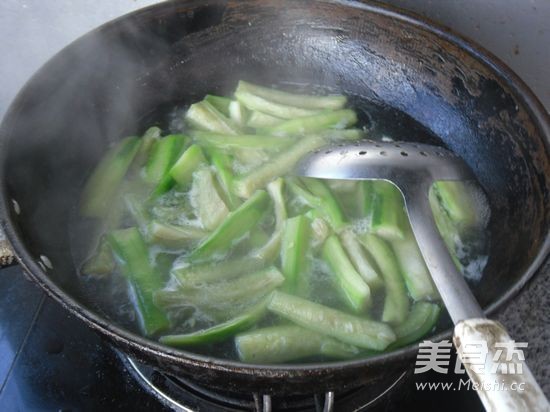 Snake Gourd in Vinegar recipe