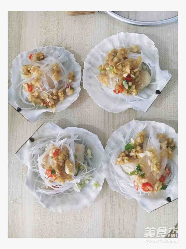 Steamed Scallops with Garlic Vermicelli recipe