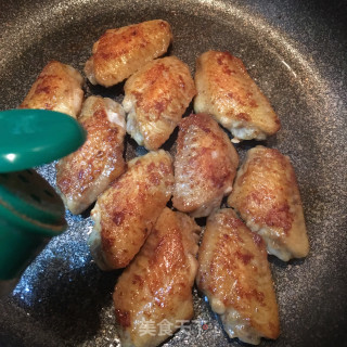 Fried Cumin Chicken Wings recipe