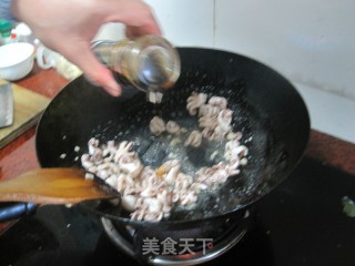 Stir-fried Cuttlefish with Parsley recipe