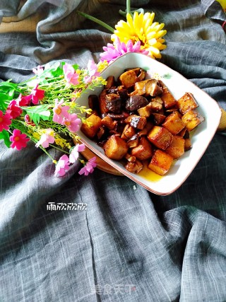 Fish Tofu and Shiitake Mushrooms recipe