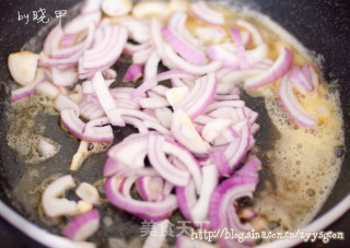 Iron Bar Yam Curry Beef Rice recipe