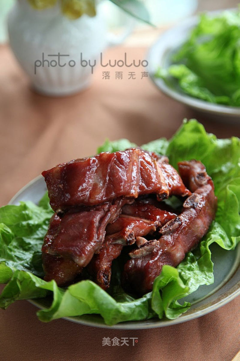 Barbecued Pork Ribs with Honey Sauce recipe