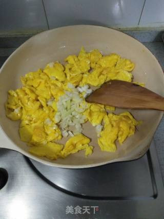 Scrambled Stupid Eggs with Cucumber Fungus recipe