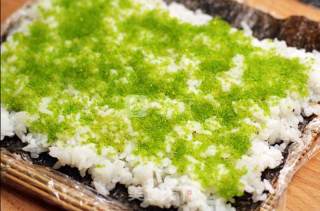 Flying Fish Roe Flip Sushi recipe