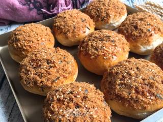 Seaweed Sesame Pork Floss Whole Wheat Bun recipe