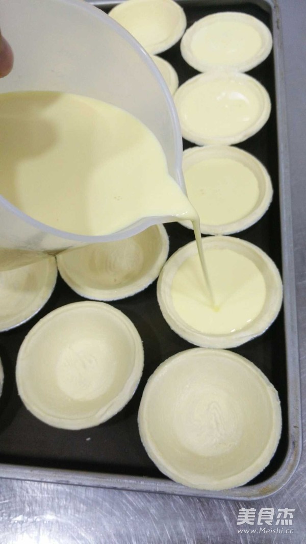 Sweet and Delicious Egg Tart recipe