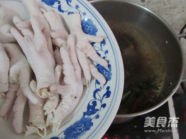 Marinated Chicken Feet recipe