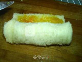 Pomelo Toast Roll recipe