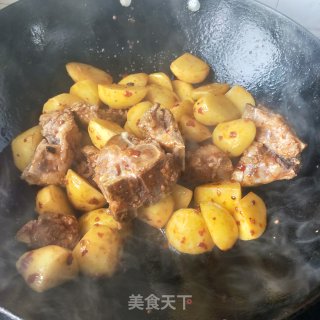 Sichuan Style Potato and Kidney Bean Braised Pork Rib recipe
