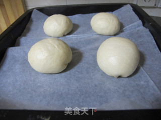 Strawberry Cheese Bun recipe