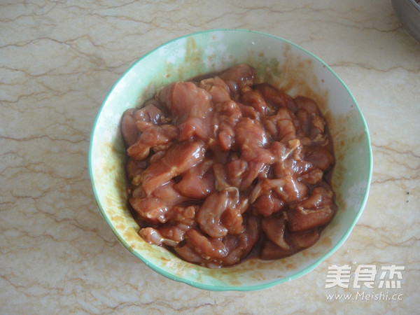 Stir-fried Pork with Hang Pepper recipe