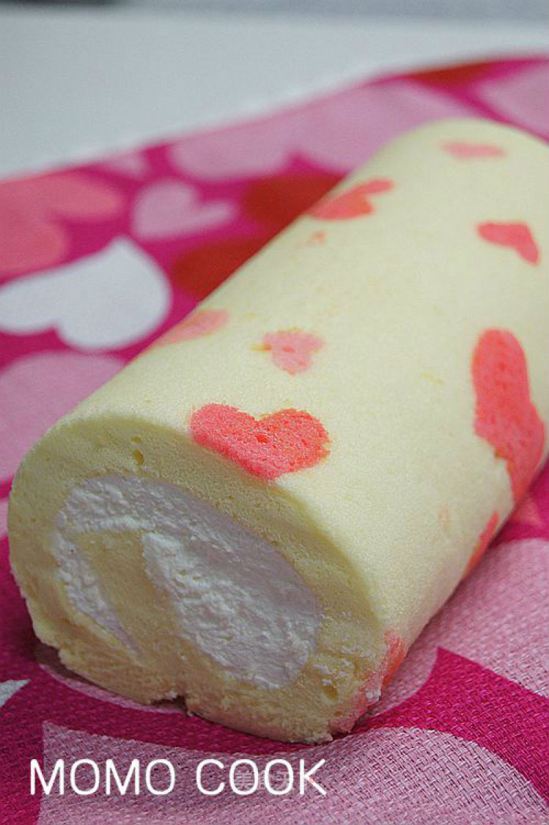 Valentine's Day Gift---love Cake Roll recipe