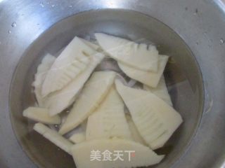 #春食野菜香# Stir-fried Bamboo Shoots and Malan Head recipe