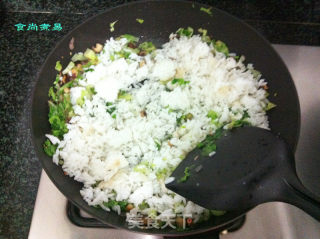 Fried Rice with Lettuce and Mushrooms and Eggs recipe