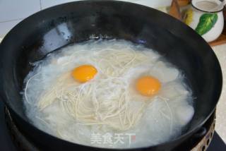 Radish Silk Soup Noodles recipe