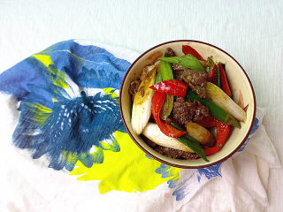 Stir-fried Beef with Beijing Onion recipe