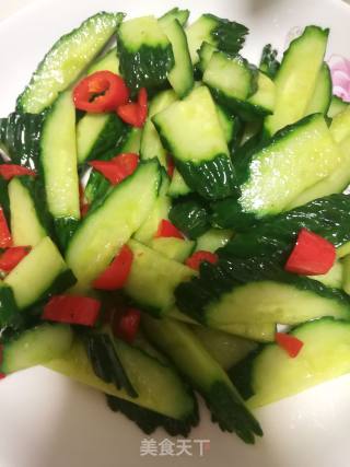 Stir-fried Cucumber with Lean Pork with Chili recipe